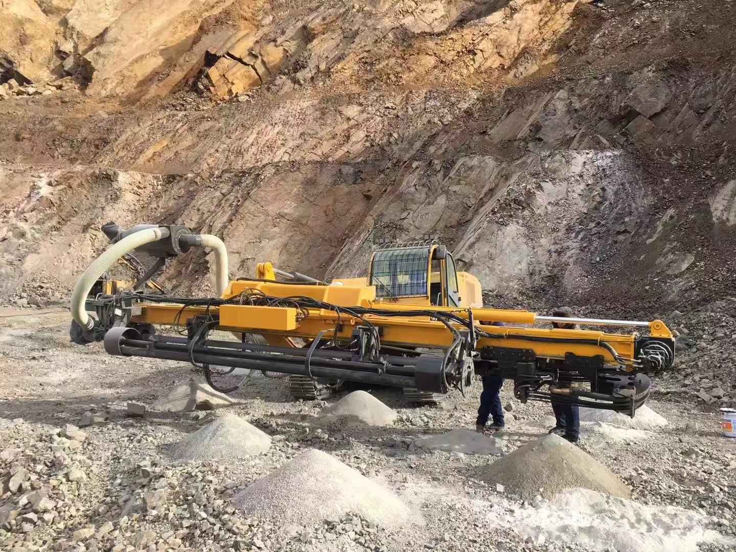 All In One DTH Automatic Drill Rig